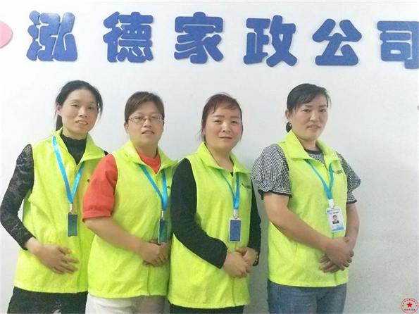 南陽家政月嫂；夏天讓孩子光腳丫好不好？